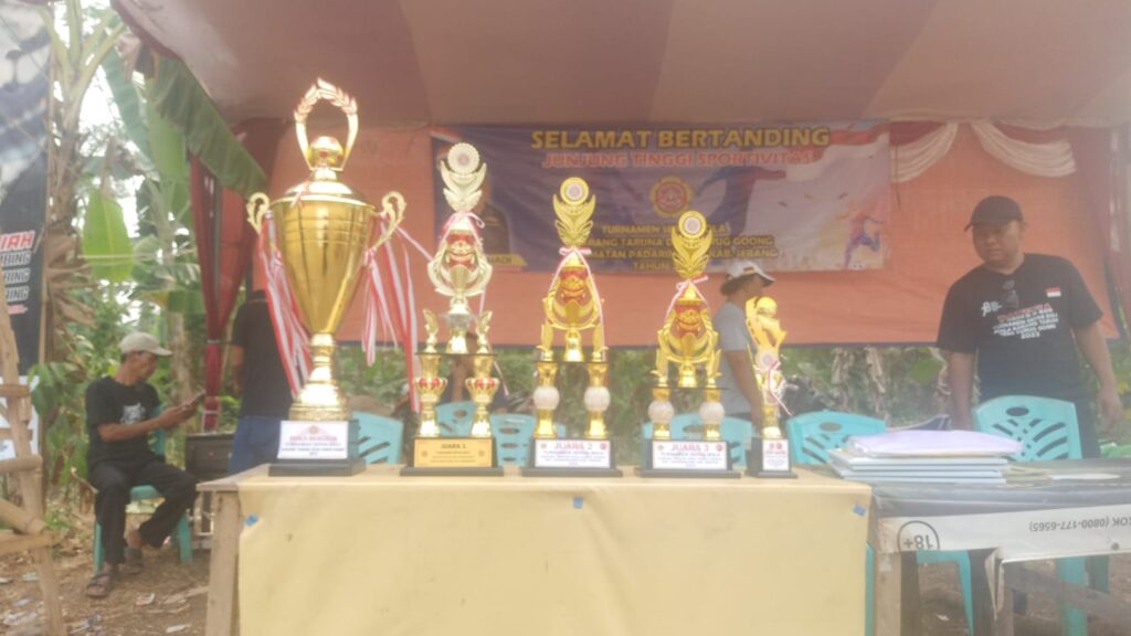 AJANG SILATURAHMI TURNAMEN SEPAK BOLA PIALA BERGILIR KARANG TARUNA DESA CURUG GOONG TAHUN 2023 DALAM RANGKA HUT RI KE 78